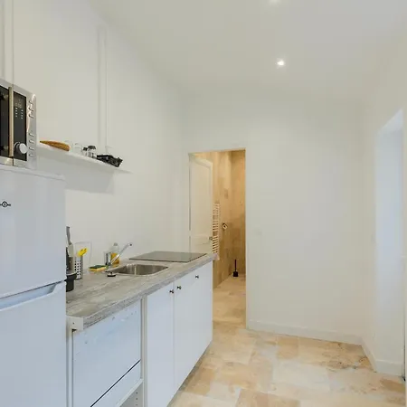 Apartment Numero 4 *